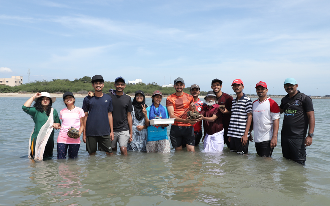 Field Class by Dr. M Raveendran (Marine Biologist) at Gulf of Mannar